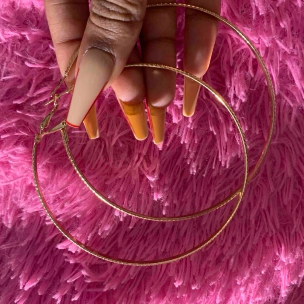 New Oversized Bohemian Handmade Diamond Cut Gold Maximalist Hoop Earrings - Picture 7 of 15